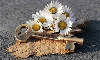 key and flowers