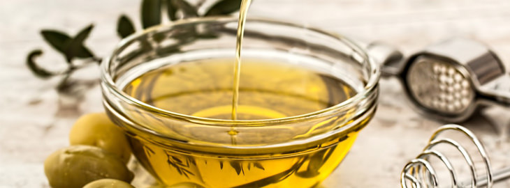 dry skin treatments: olive oil