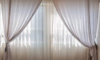 Curtain