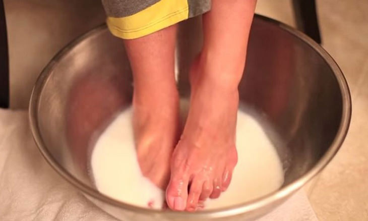 A Great Home-Made Foot Soak