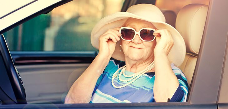 short senior jokes - old woman taking off sunglasses