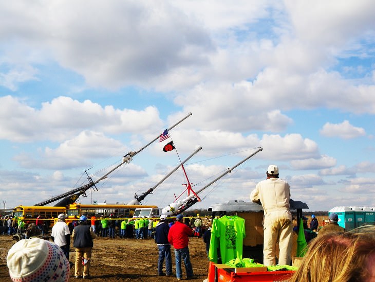 unusual sports - Pumpkin Chucking