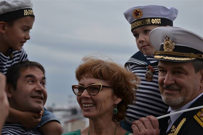 Family with sailor costumes