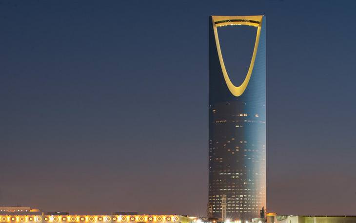 Towers: Kingdom Center - Riyadh, Saudi Arabia