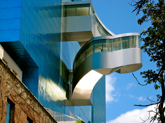 buildings by frank gehry