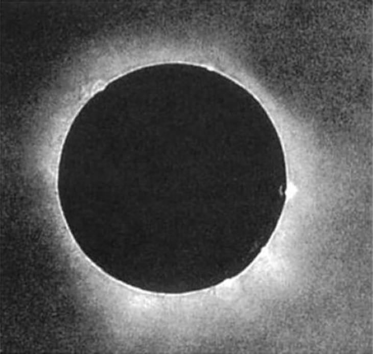 12 First Photos The First Photo of a Solar Eclipse (1851)