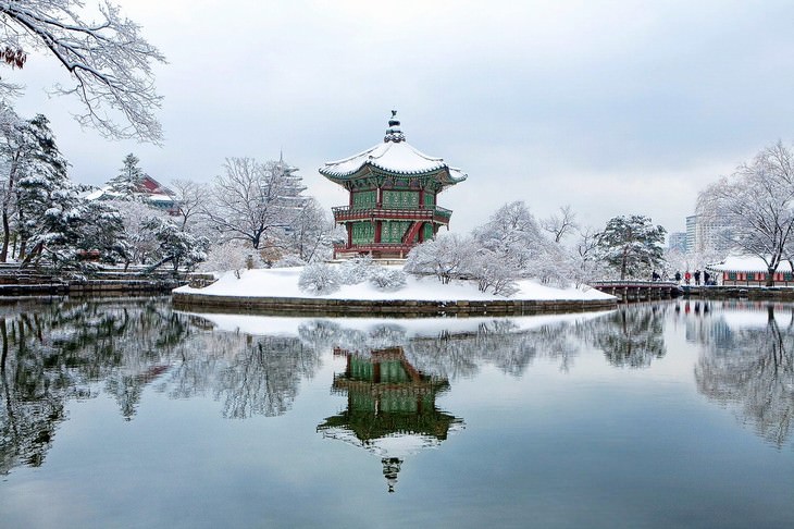 winter landscapes collection Gyeongbok Palace in Seoul, South Korea