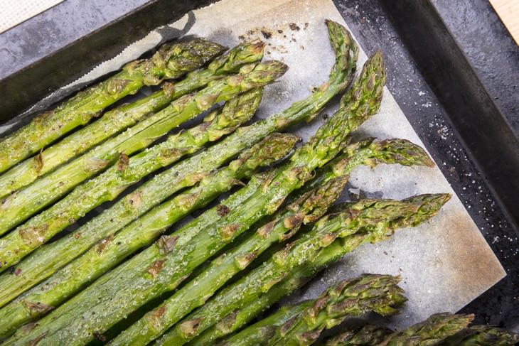 vegetables that become healthier once cooked Asparagus