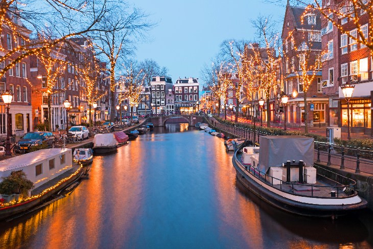 Picturesque Christmas Locations Amsterdam, The Netherlands