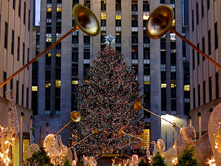 Picturesque Christmas Locations new york city