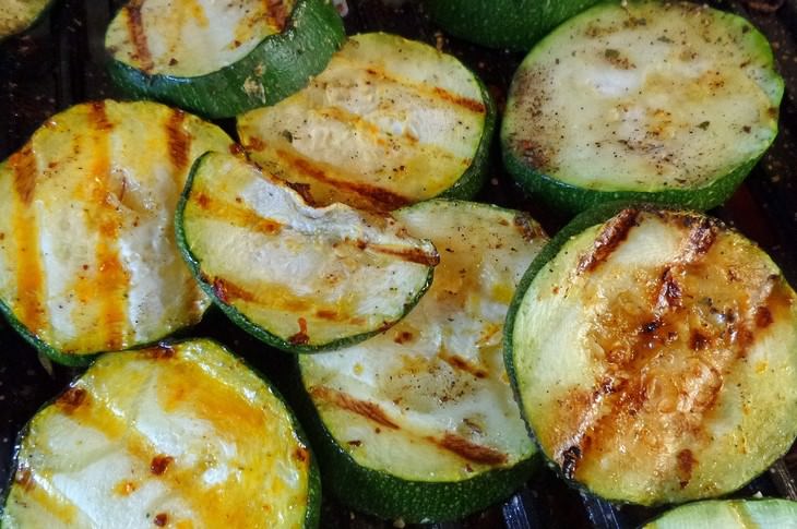 Foods You Can Indulge Without Gaining Weight Zucchini