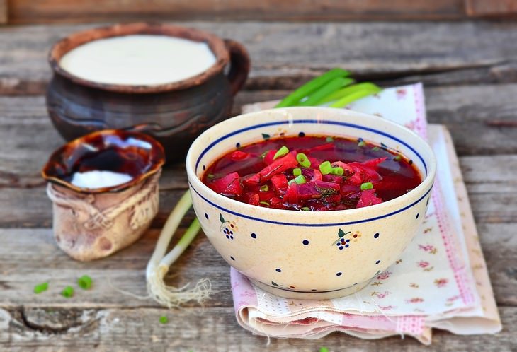 Beet recipes: borscht