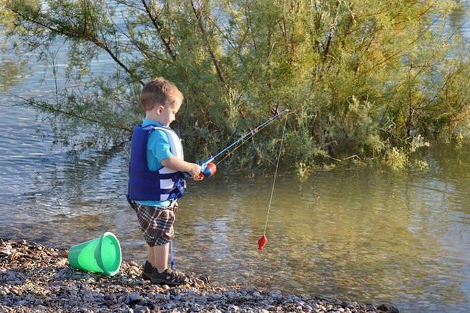 quiz child fishing