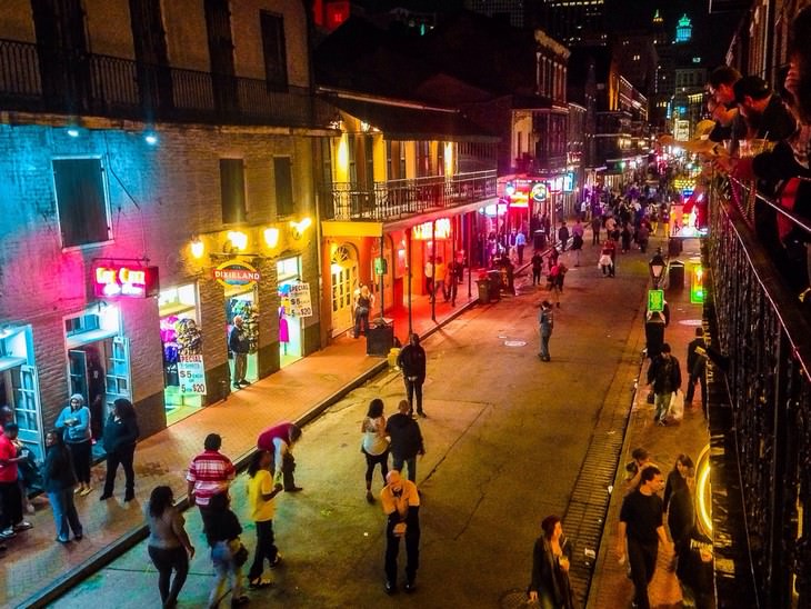 famous U.S. landmarks hated by the locals Bourbon Street, New Orleans, LA