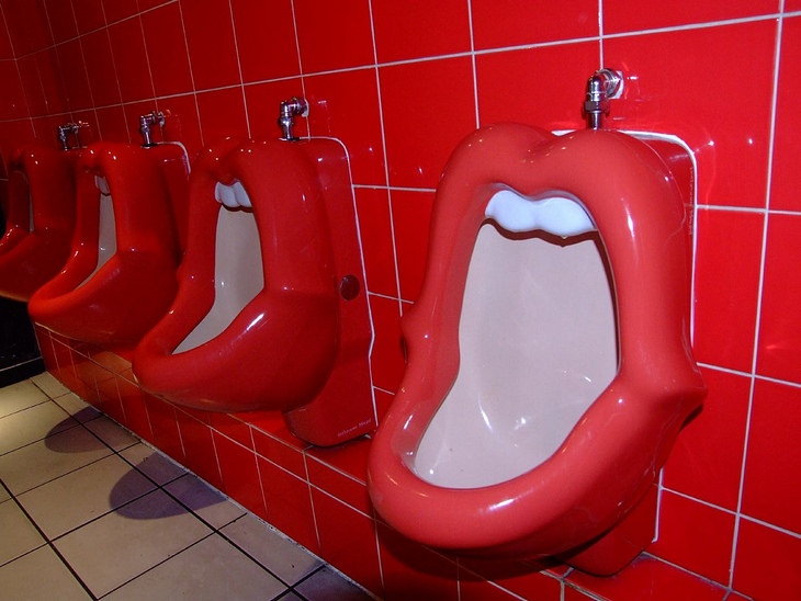 Bad bathrooms: mouth