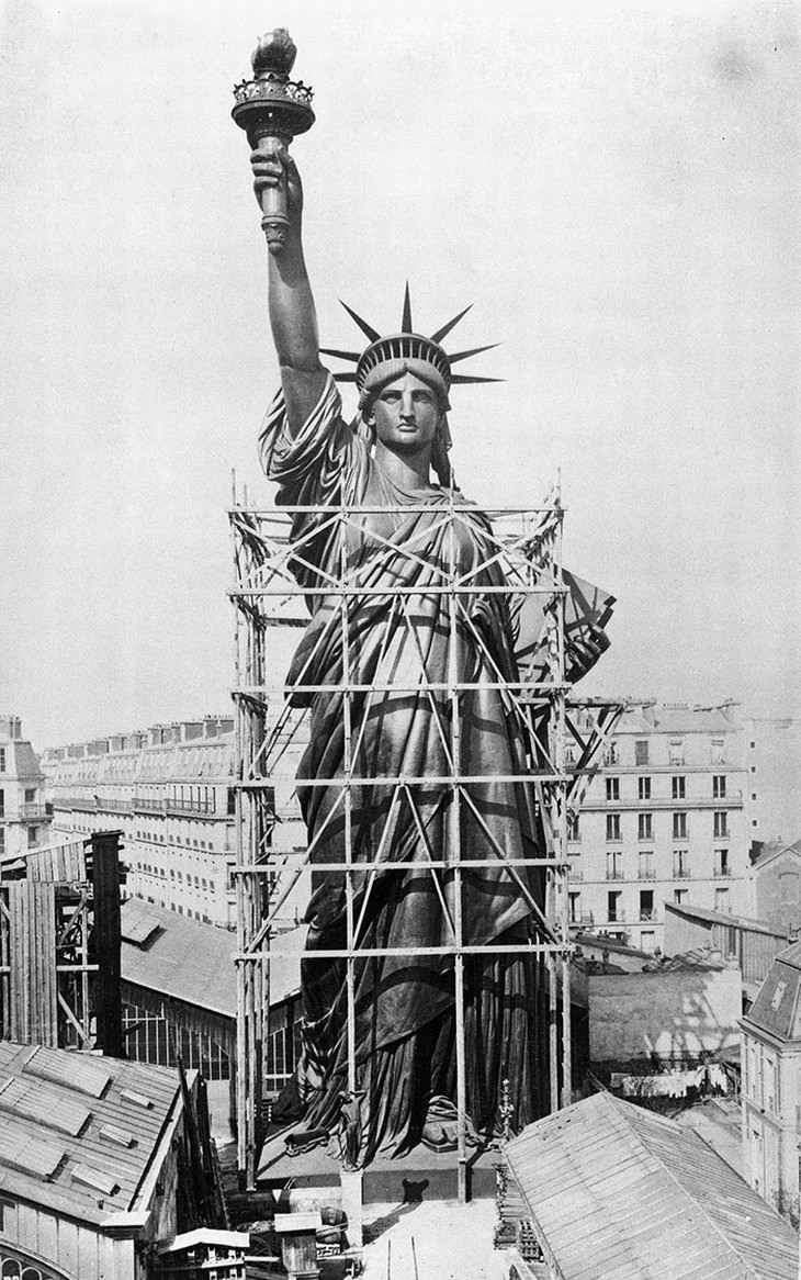 construction of famous buildings The Statue of Liberty