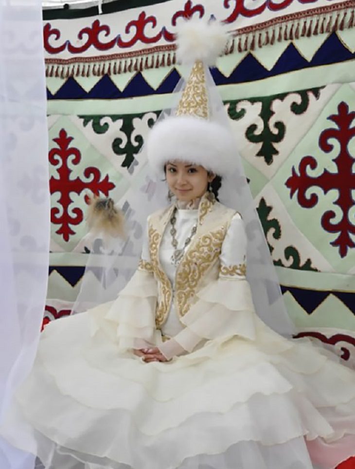 Kazakhstan, international wedding dresses, tradition, custom, 