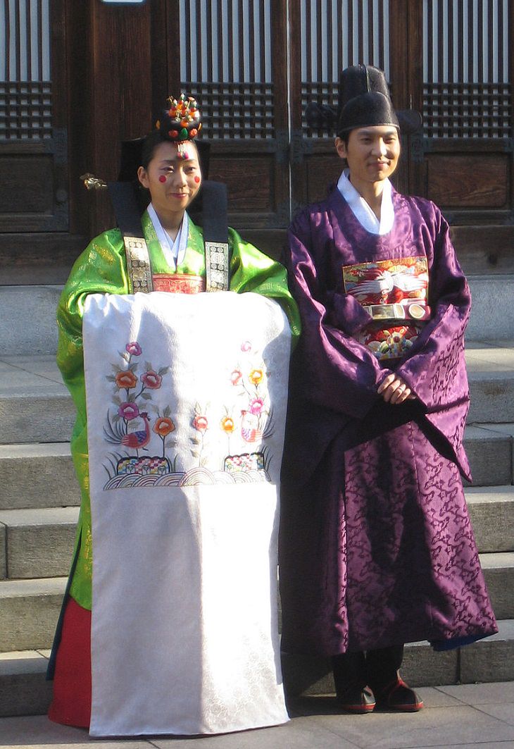 Korea, international wedding dresses, tradition, custom, 