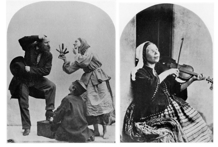 Oscar Gustave Rejlander artist portrait Rejlander und die Zigeuner-Hausiererin, c.1862-1868 (left), Es ist dunkel drinnen und helle draußen, c.1855-1860 (right)