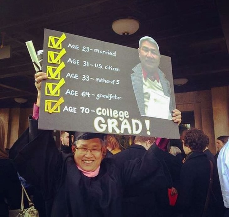 senior graduates 70 year old college graduate