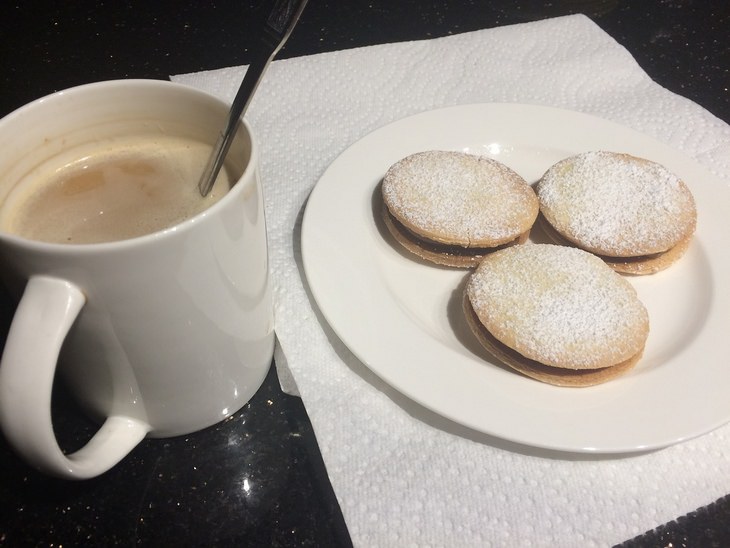 Snacks: alfajores