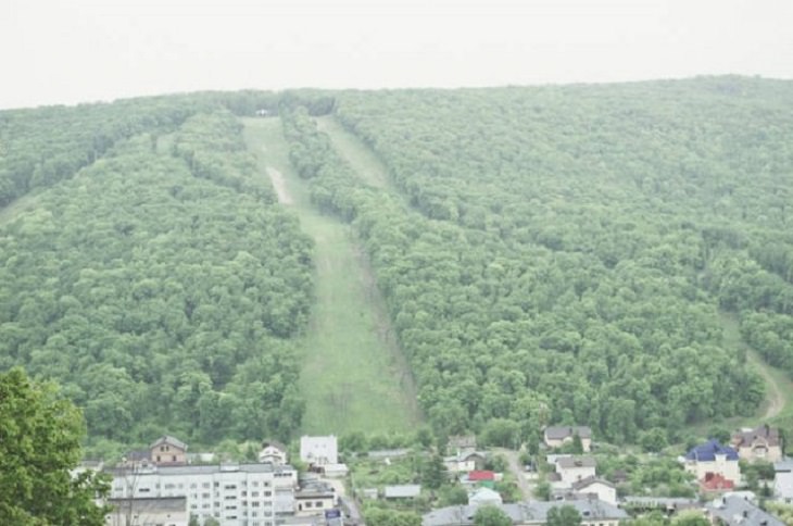 ski, slope, snow, summer, interesting, bizarre, random,  beautiful, odd, strange