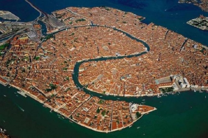 aerial view, venice, interesting, bizarre, random,  beautiful, odd, strange