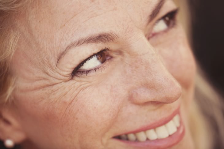wrinkle causes woman young blonde smiling closeup portrait