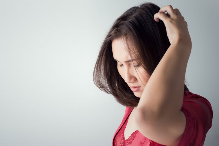 habits that cause hair loss itchy scalp