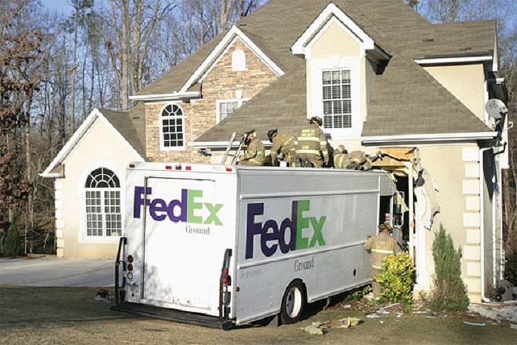 Parking fails: FedEx