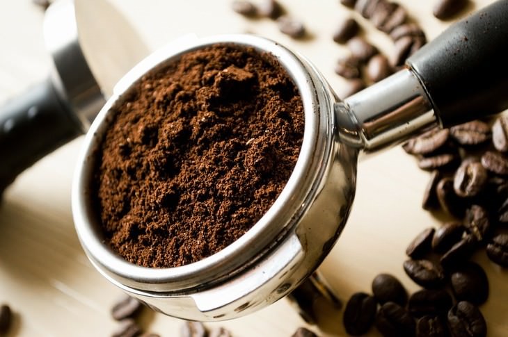 things not flush down the drain Coffee Grounds