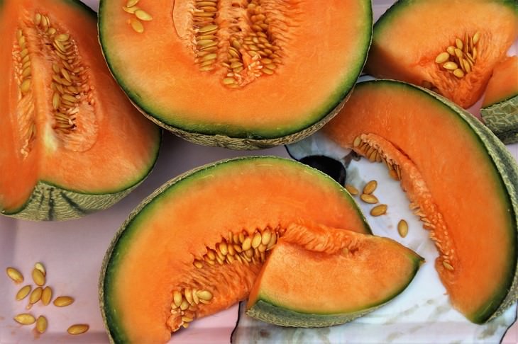 fruit and vegetables you don't have to buy organic Cantaloupe