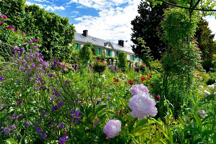 Beautiful gardens: Monet manor
