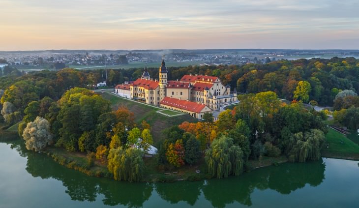 tourist attractions in belarus Niasviž Palace
