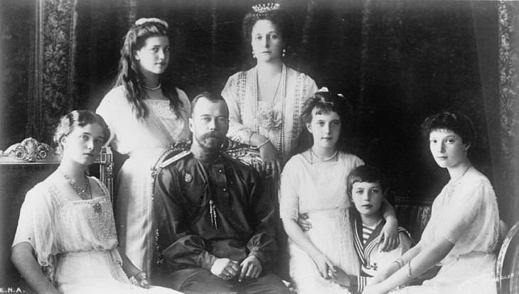 House of Romanov: Tsar Nicholas II and his family,