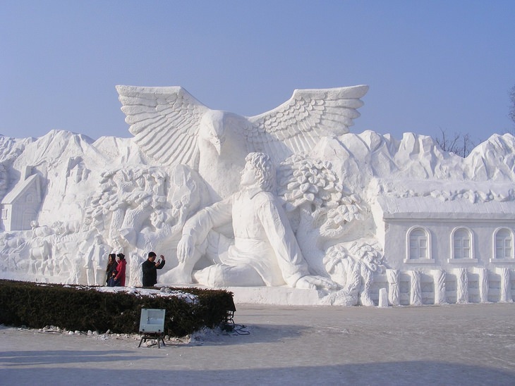 15 images from Harbin Ice and Snow Sculpture