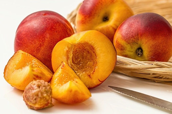 things not to dump into kitchen sink peaches