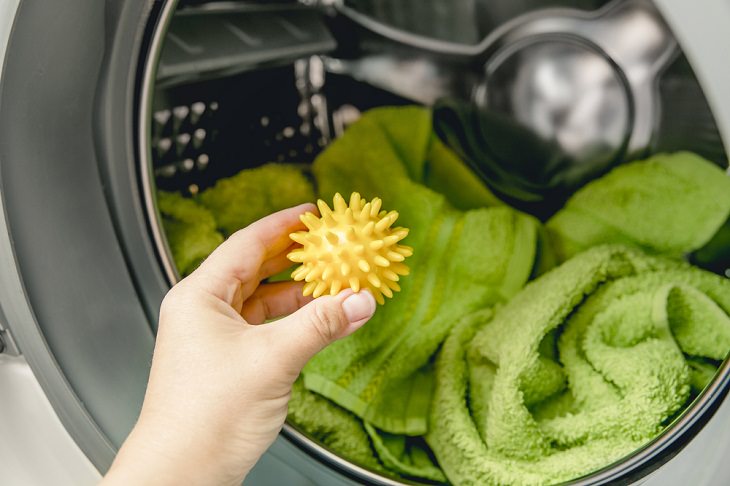 Myths About Laundry, Dryer balls 