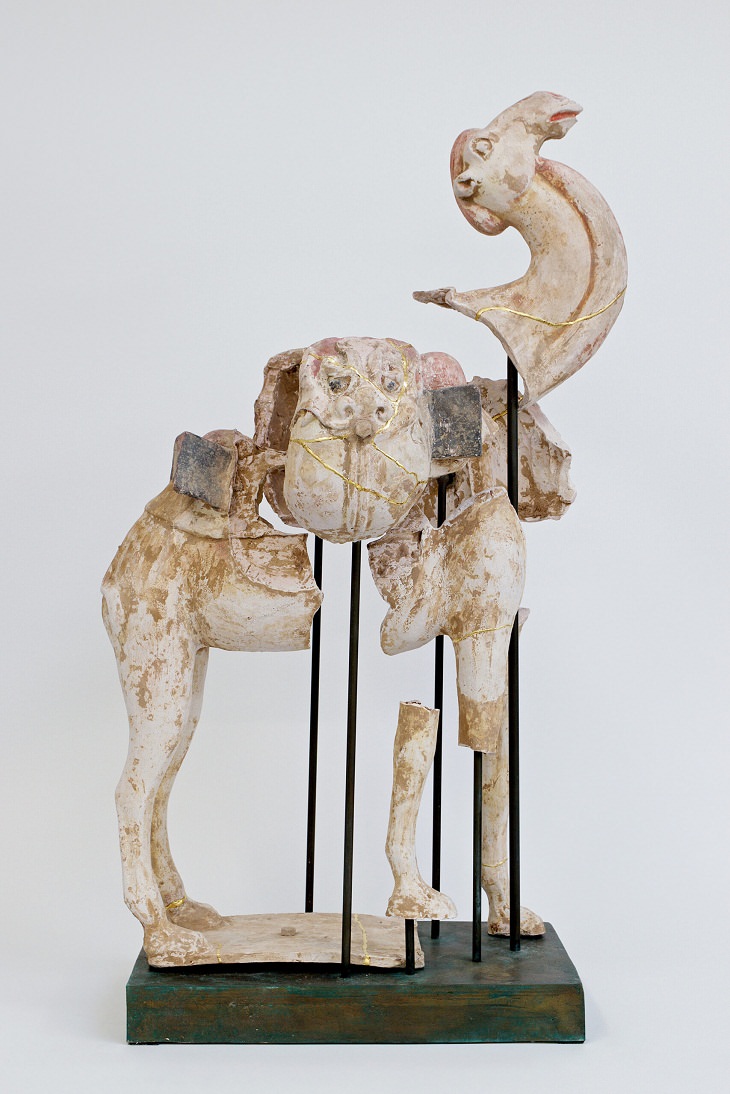 Discarded Ceramics, camel