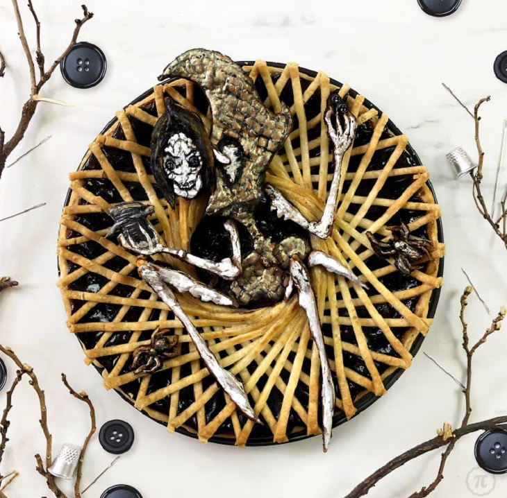 Beautiful, creative and halloween-themed pie art by Jessica Clark-Bojin 