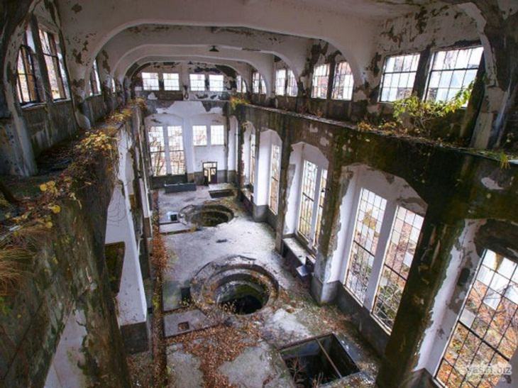 Abandoned Places, hydroelectric plant
