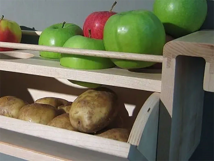 grocery tips Potatoes and apples