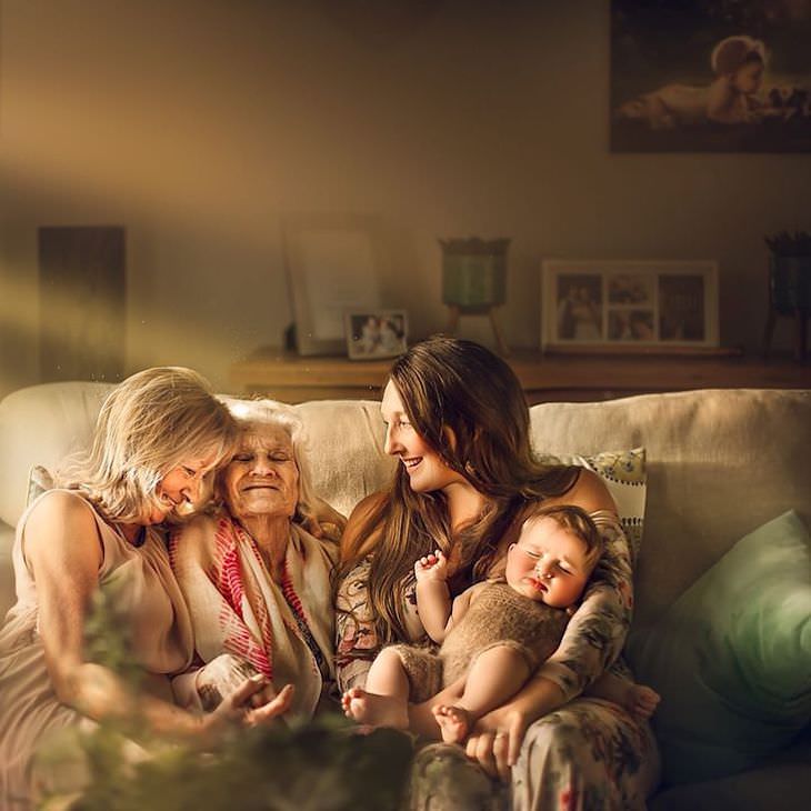 12 Heartwarming Photos Depicting a Grandma's Love, generations of women