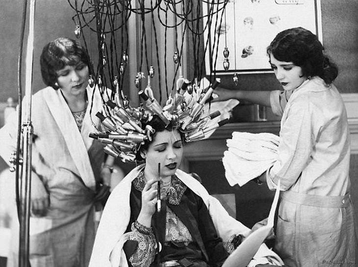 Past Beauty Practices That Seem Strange Today, A woman getting a perm in Germany, 1929