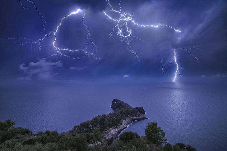 2020 Weather Photographer of the Year Finalist: “Sa Foradada Storm” by Marc Marco Ripoll