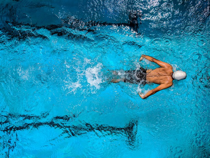 Natural Ways to Increase Dopamine Levels male swimmer in pool