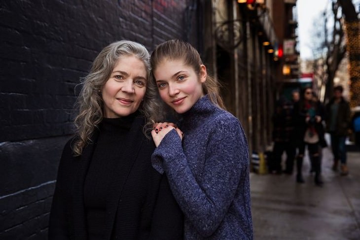 The Beauty of Motherhood in 18 Different Cultures  Jenny and her daughter Lily, New York, USA