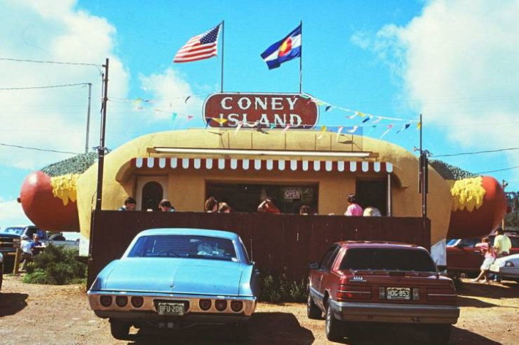 Buildings that look like other things The hot dog shaped Coney Island Colorado in Bailey, Colorado, was built in 1966 and it's often called “the best example of roadside architecture in the state”