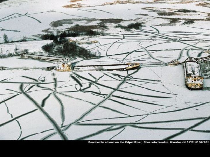 Gorgeous pictures of different parts of the world as taken from the air by famous environmentalist, activist, journalist and photographer from France, Yann Arthus-Bertrand 