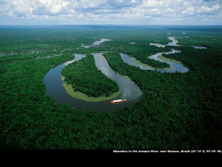 Gorgeous pictures of different parts of the world as taken from the air by famous environmentalist, activist, journalist and photographer from France, Yann Arthus-Bertrand 